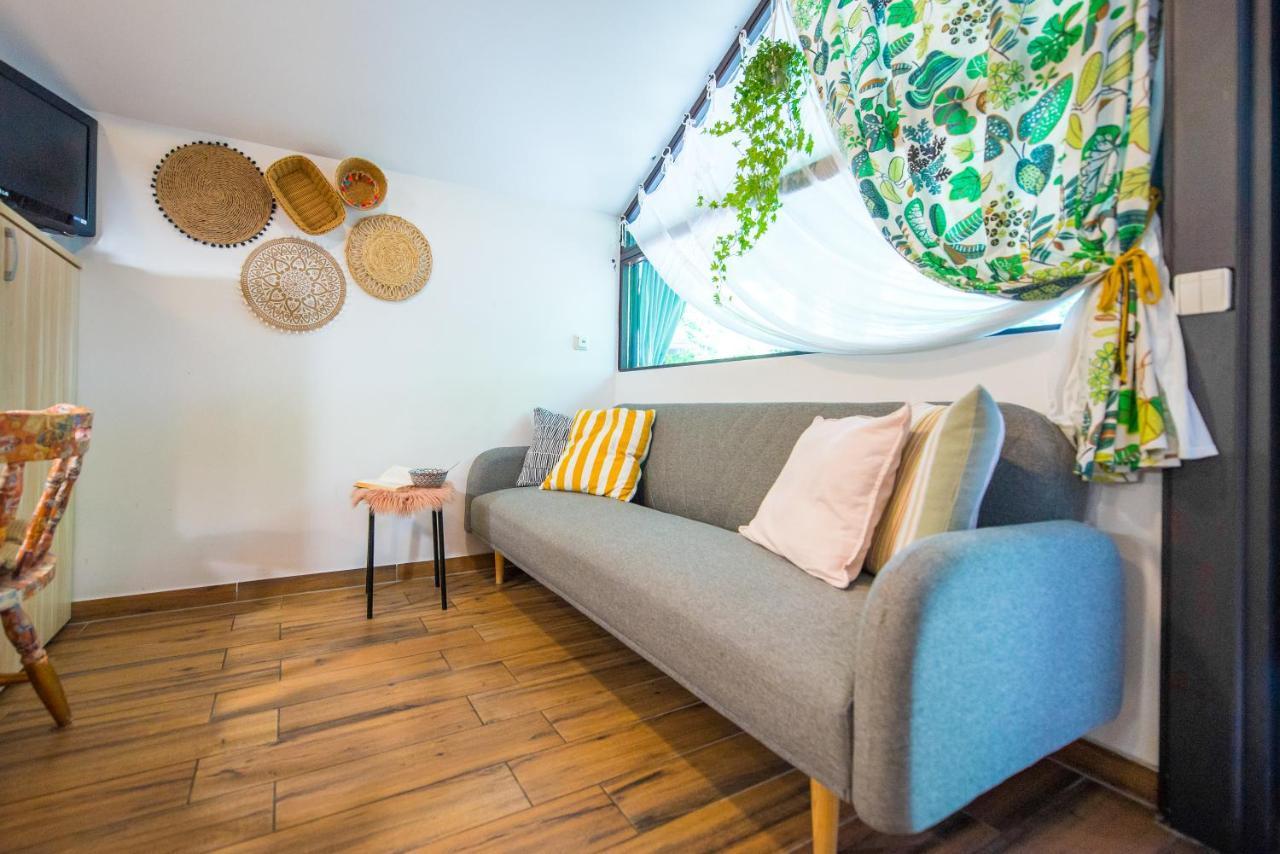 Boho House 3 Camp Terme Catez With Promotional Tickets Prices Villa ชาเตช อ็อบ ซาวี ภายนอก รูปภาพ